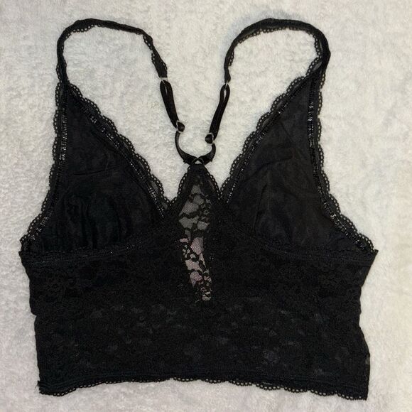 Victoria’s Secret Black lace bralette. Size medium. - Picture 6 of 9